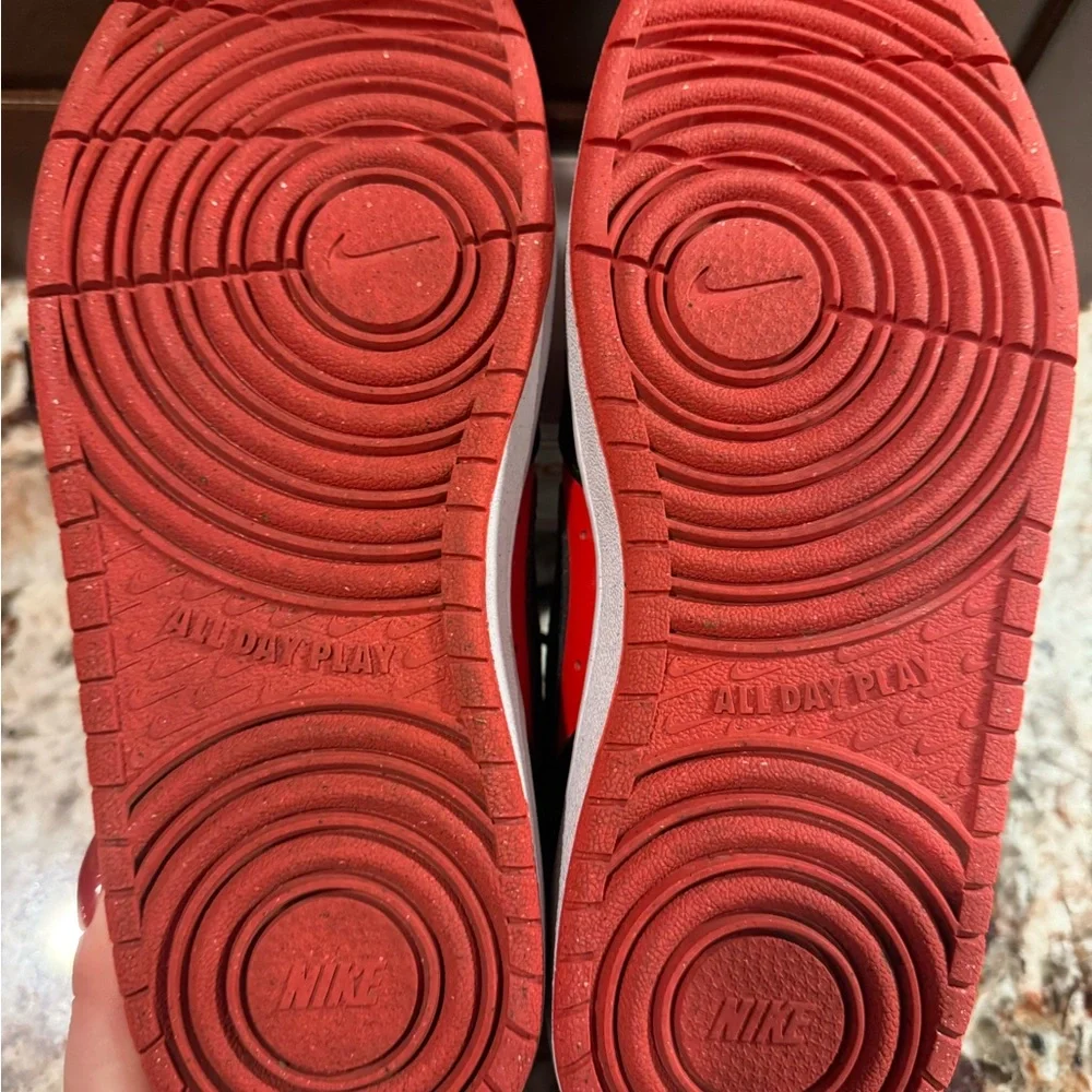 *PRE-OWNED* Nike Size 6Y Court Borough Low Recraft GS Black University Red - Picture 7 of 8